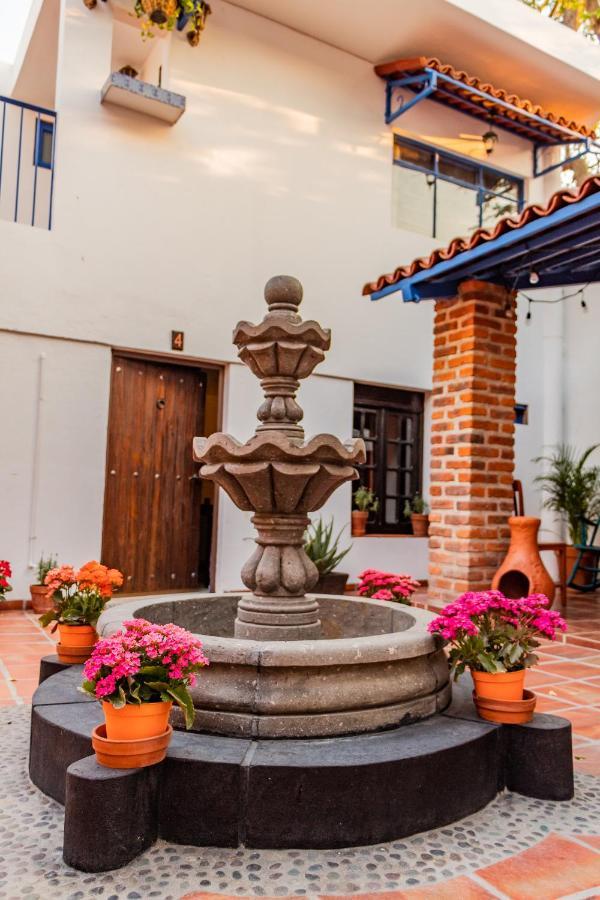 Casa De Hospedaje -La Abadia De San Pedro Гуадалахара Екстериор снимка