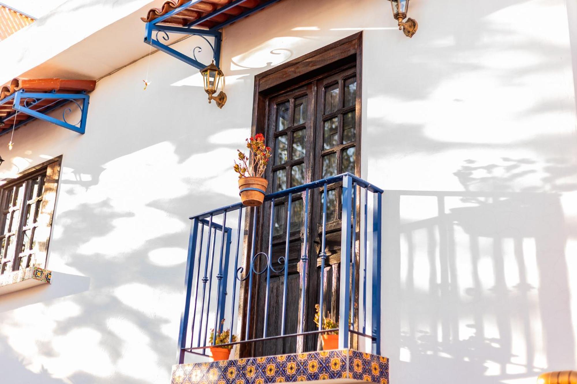 Casa De Hospedaje -La Abadia De San Pedro Гуадалахара Екстериор снимка